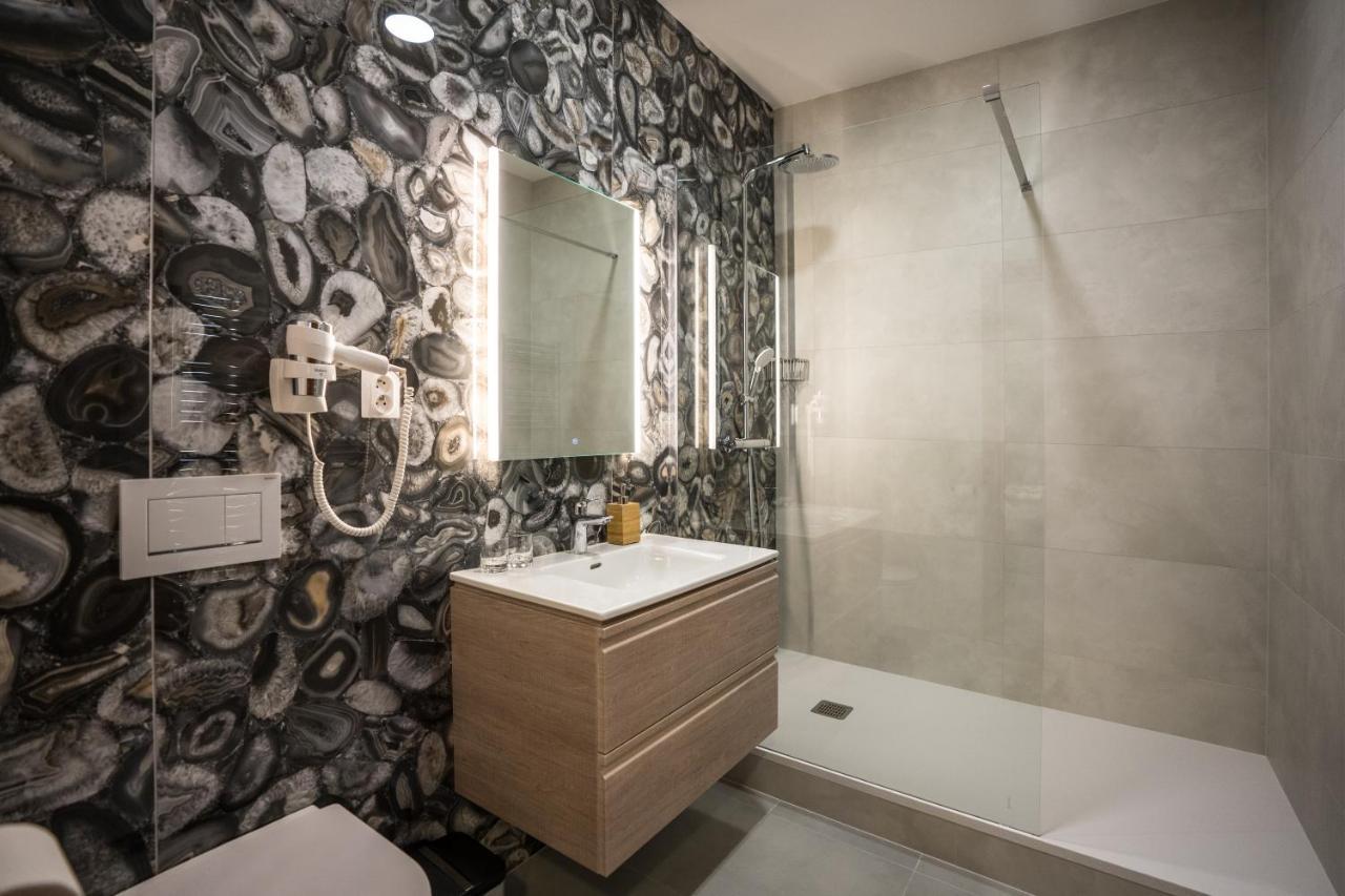 Hotel Somka Drienica ภายนอก รูปภาพ