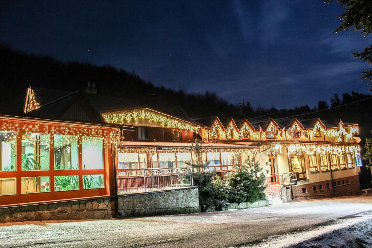 Hotel Somka Drienica ภายนอก รูปภาพ